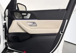 Mercedes-Benz GLS GLS 450 4MATIC SUV 2026 — side view