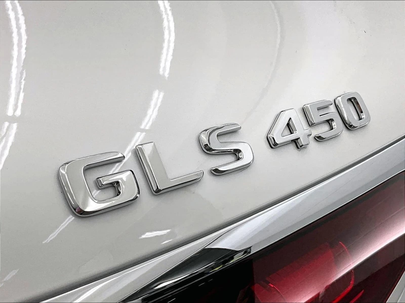 Mercedes-Benz GLS GLS 450 4MATIC SUV 2026 — side view