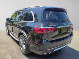 Mercedes-Benz GLS GLS 450 4MATIC SUV 2026 — side view