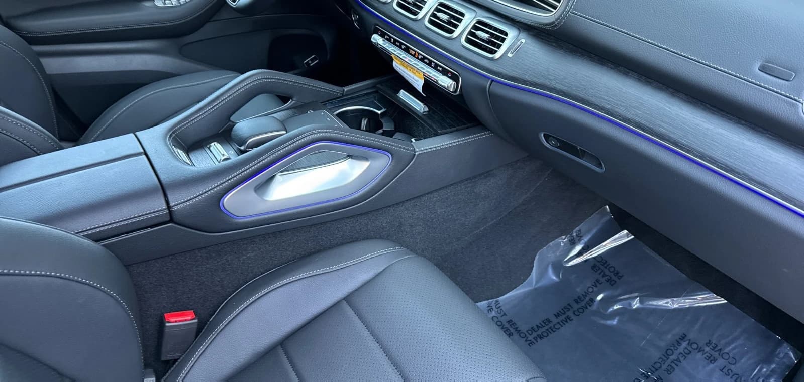 Mercedes-Benz GLS GLS 450 4MATIC SUV 2026 — side view