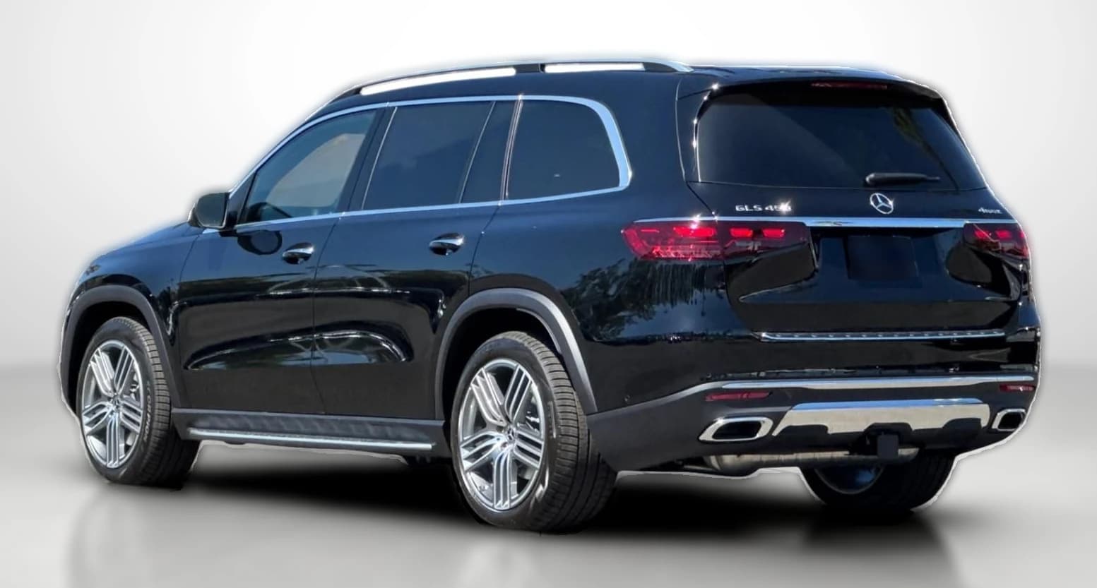 Mercedes-Benz GLS GLS 450 4MATIC SUV 2026 — side view