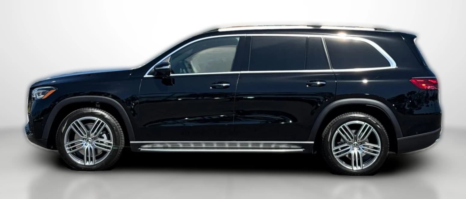 Mercedes-Benz GLS GLS 450 4MATIC SUV 2026 — side view