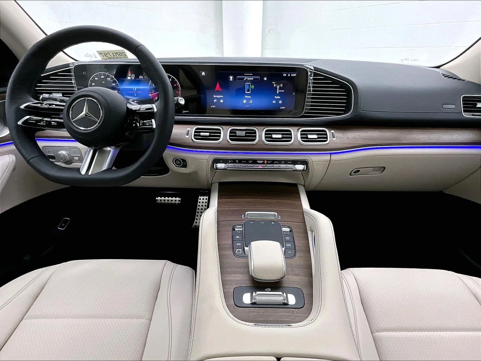Mercedes-Benz GLS GLS 450 4MATIC SUV 2026 — side view