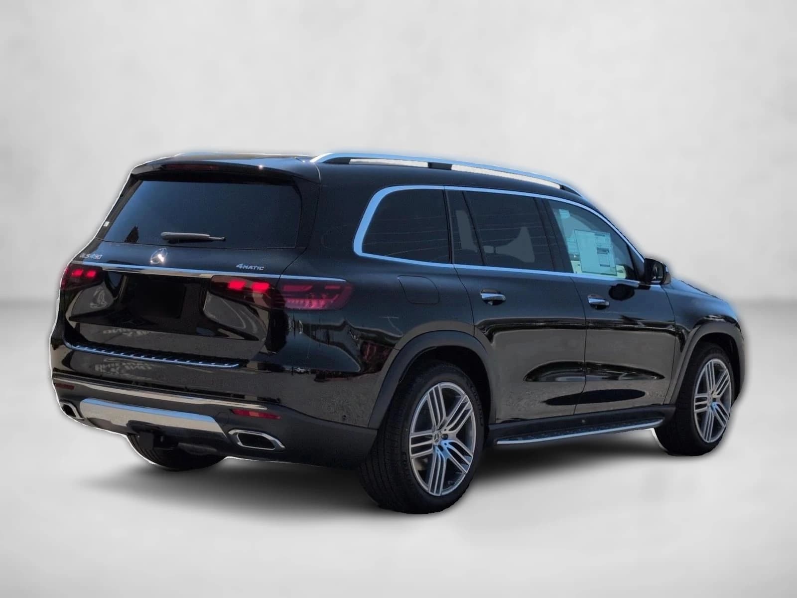 Mercedes-Benz GLS GLS 450 4MATIC SUV 2026 — side view