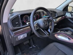 Mercedes-Benz GLS GLS 450 4MATIC SUV 2026 — side view