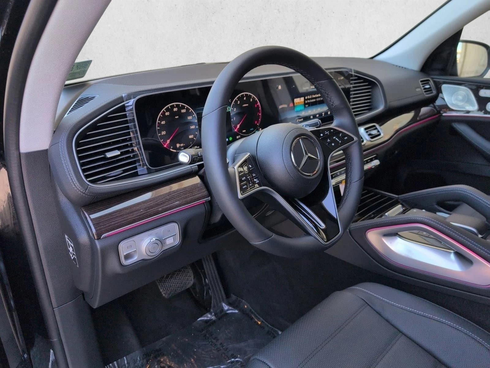 Mercedes-Benz GLS GLS 450 4MATIC SUV 2026 — side view