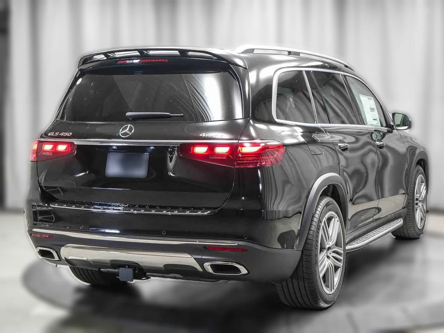 Mercedes-Benz GLS GLS 450 4MATIC SUV 2026 — side view