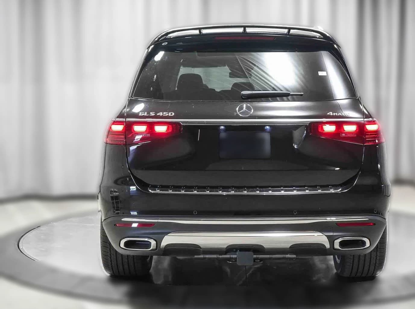 Mercedes-Benz GLS GLS 450 4MATIC SUV 2026 — side view