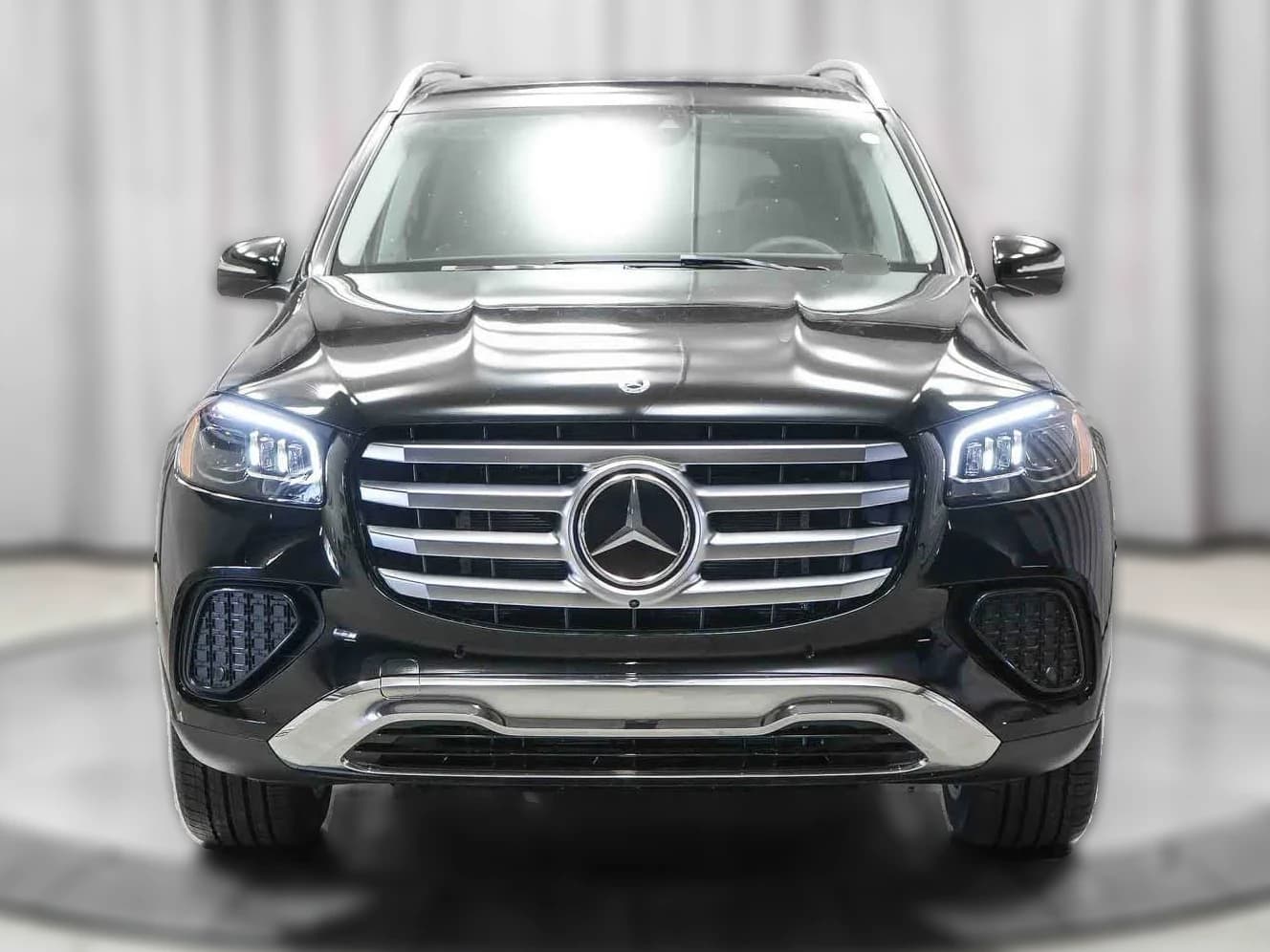 Mercedes-Benz GLS GLS 450 4MATIC SUV 2026 — side view