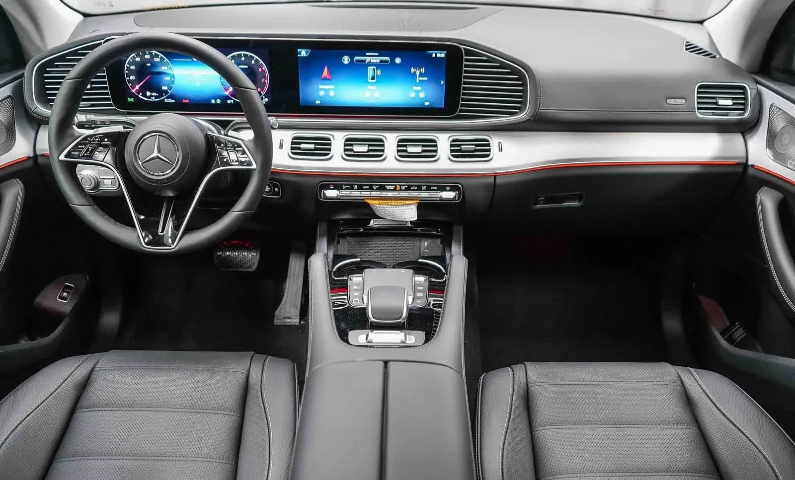 Mercedes-Benz GLS GLS 450 4MATIC SUV 2026 — side view