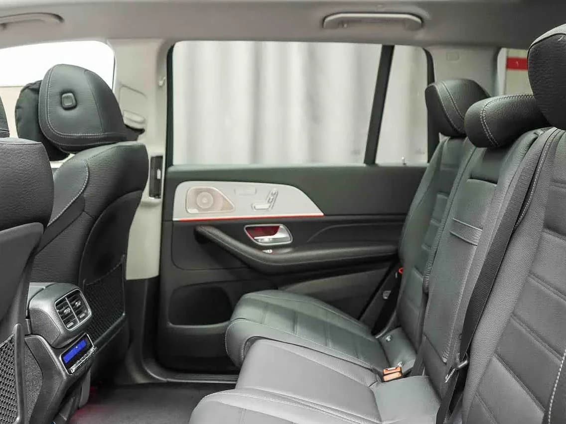 Mercedes-Benz GLS GLS 450 4MATIC SUV 2026 — side view