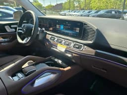 Mercedes-Benz GLS GLS 450 4MATIC SUV 2026 — side view