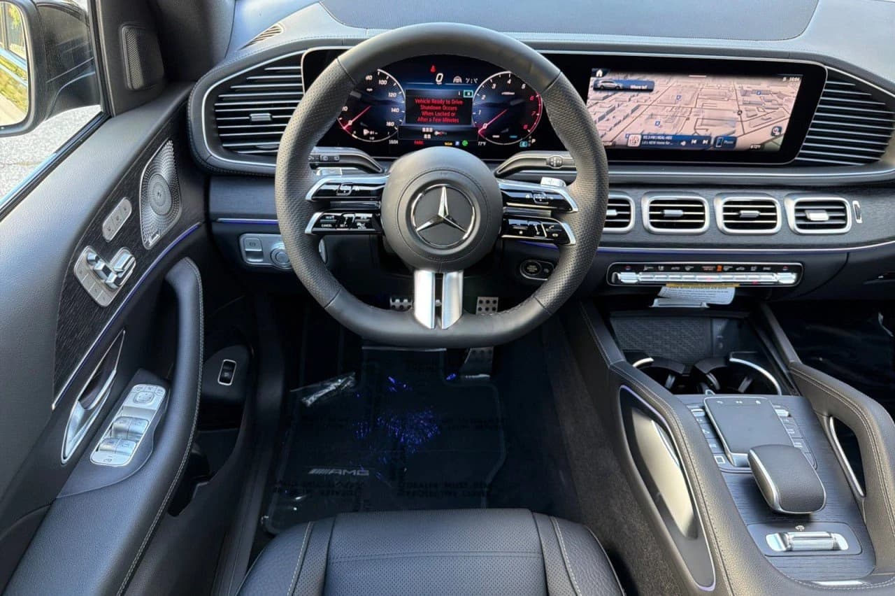 Mercedes-Benz GLS GLS 450 4MATIC SUV 2026 — side view
