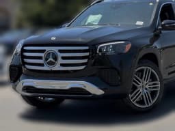 Mercedes-Benz GLS GLS 450 4MATIC SUV 2026 — side view