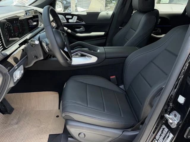 Mercedes-Benz GLS GLS 450 4MATIC SUV 2026 — side view