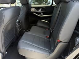 Mercedes-Benz GLS GLS 450 4MATIC SUV 2026 — side view