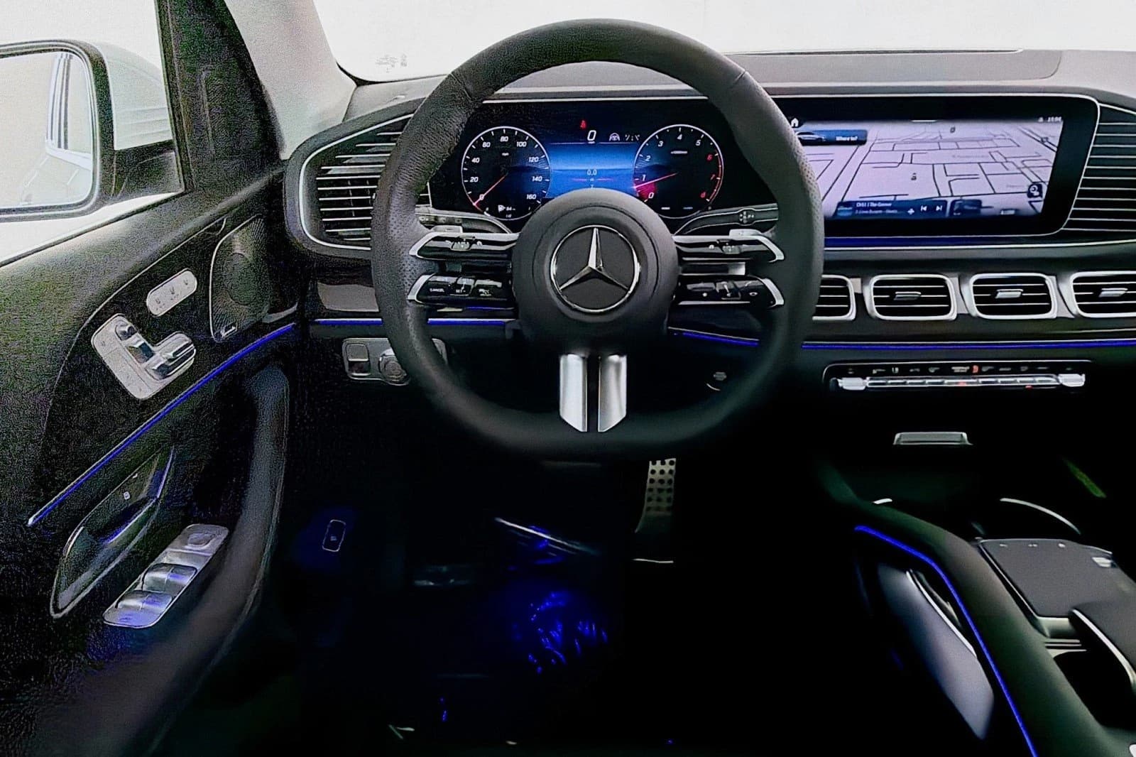 Mercedes-Benz GLS GLS 450 4MATIC SUV 2026 — side view
