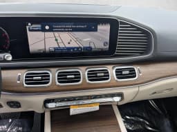 Mercedes-Benz GLS GLS 450 4MATIC SUV 2026 — side view