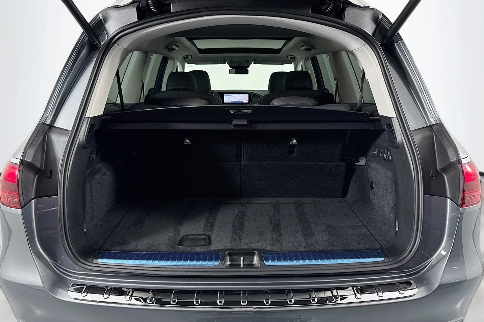 Mercedes-Benz GLS GLS 450 4MATIC SUV 2026 — side view