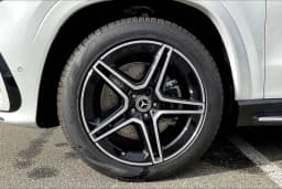 Mercedes-Benz GLS GLS 450 4MATIC SUV 2026 — side view