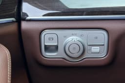 Mercedes-Benz GLS GLS 450 4MATIC SUV 2026 — side view