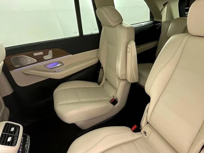 Mercedes-Benz GLS GLS 450 4MATIC SUV 2026 — side view