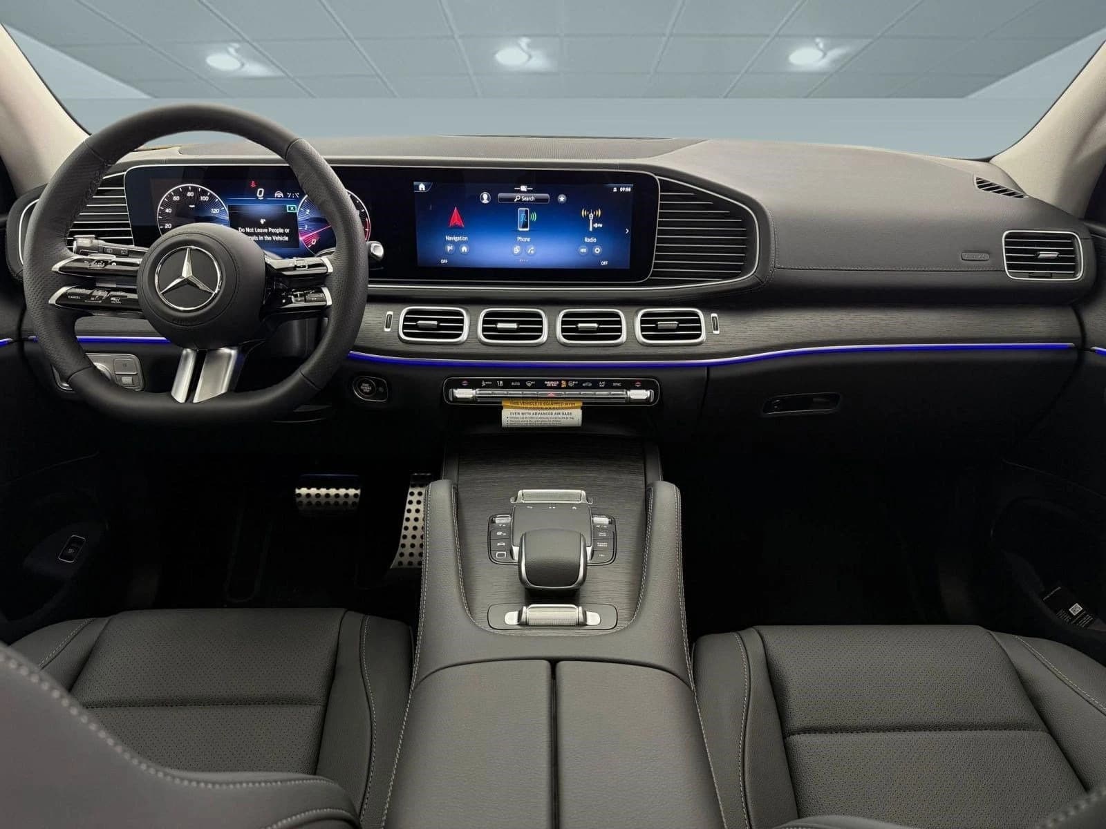 Mercedes-Benz GLS GLS 450 4MATIC SUV 2026 — side view