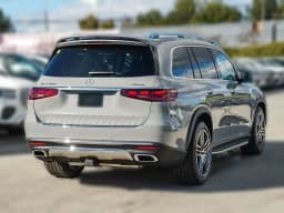 Mercedes-Benz GLS GLS 450 4MATIC SUV 2026 — side view