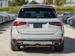 Mercedes-Benz GLS GLS 450 4MATIC SUV 2026 — side view