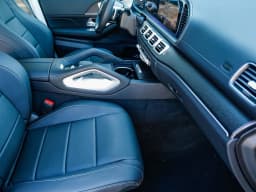 Mercedes-Benz GLS GLS 450 4MATIC SUV 2026 — side view