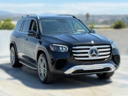 Mercedes-Benz GLS GLS 450 4MATIC SUV 2026 — side view
