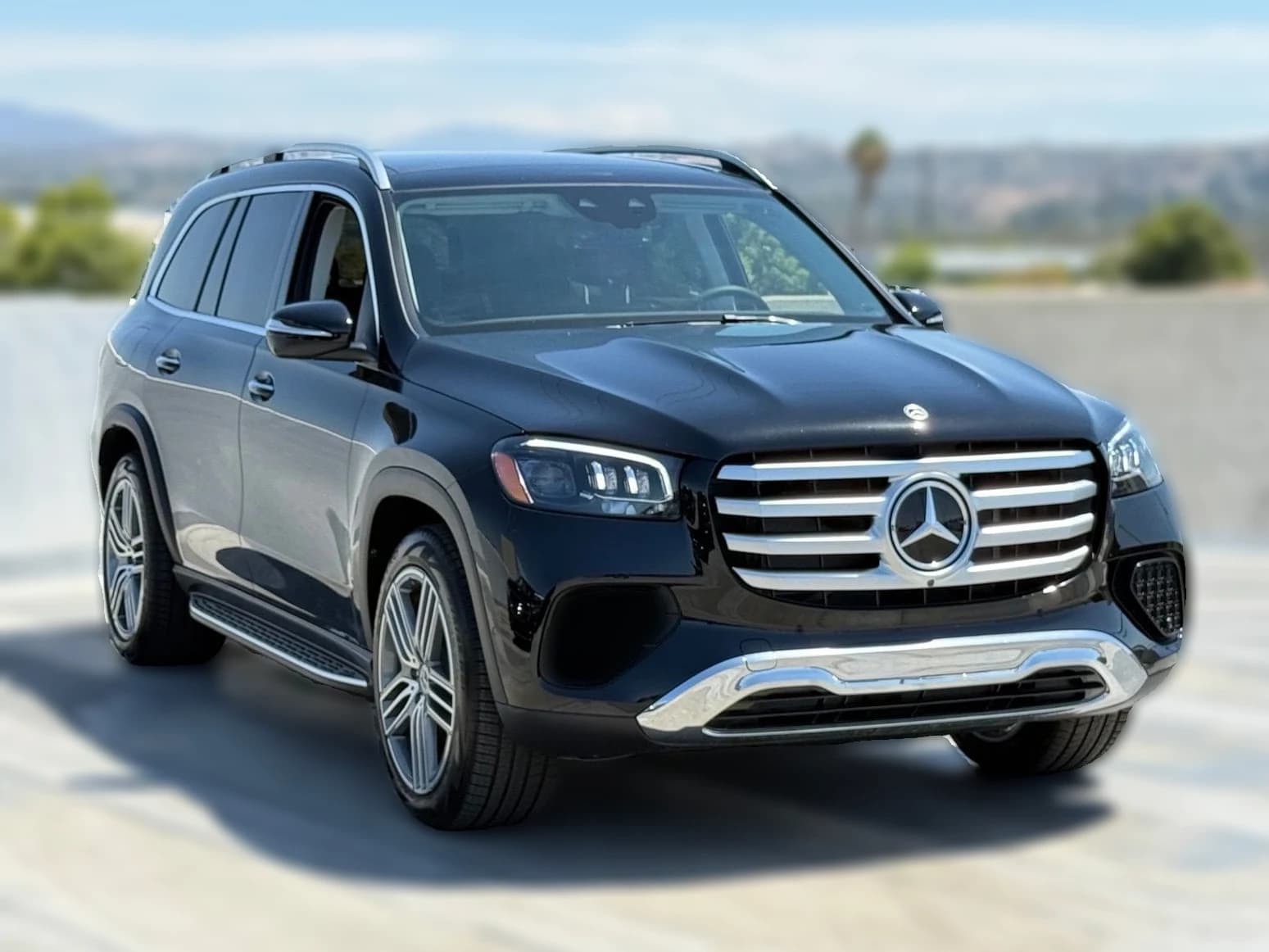 Mercedes-Benz GLS GLS 450 4MATIC SUV 2026 — side view