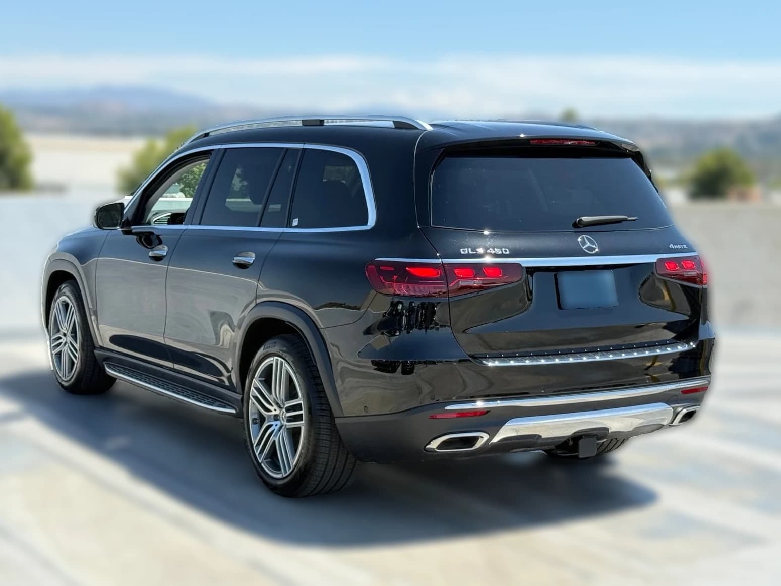 Mercedes-Benz GLS GLS 450 4MATIC SUV 2026 — side view