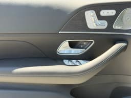 Mercedes-Benz GLS GLS 450 4MATIC SUV 2026 — side view