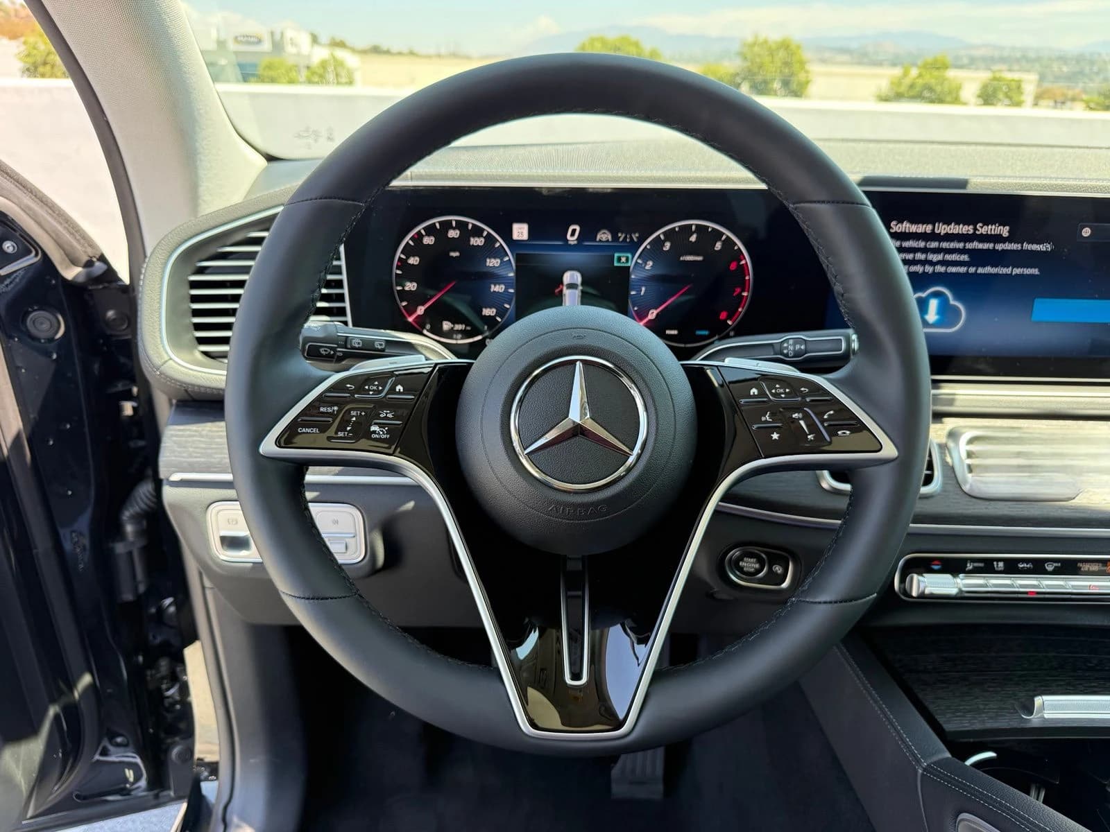 Mercedes-Benz GLS GLS 450 4MATIC SUV 2026 — side view