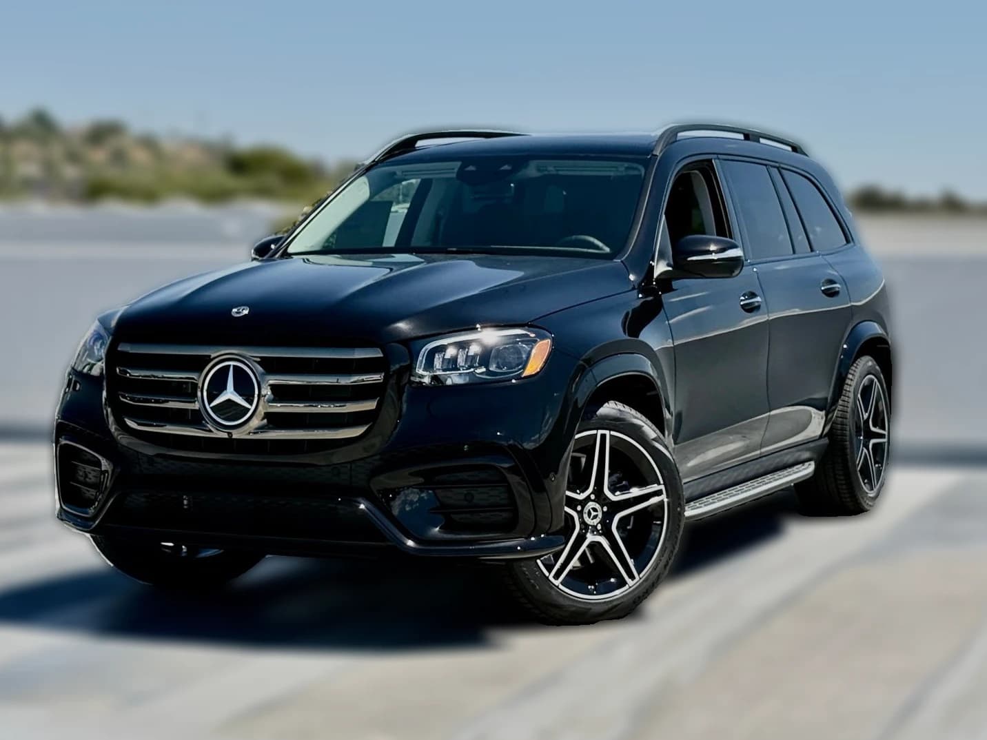 Mercedes-Benz GLS GLS 450 4MATIC SUV 2026 — side view