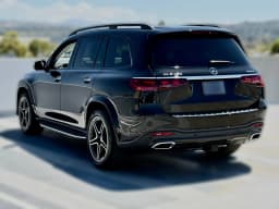 Mercedes-Benz GLS GLS 450 4MATIC SUV 2026 — side view