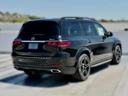 Mercedes-Benz GLS GLS 450 4MATIC SUV 2026 — side view