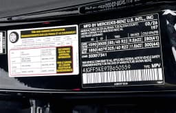 Mercedes-Benz GLS GLS 450 4MATIC SUV 2026 — side view