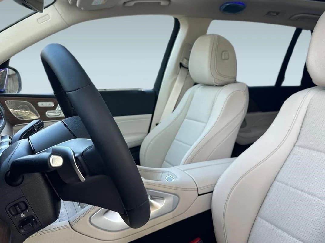 Mercedes-Benz GLS GLS 450 4MATIC SUV 2026 — side view