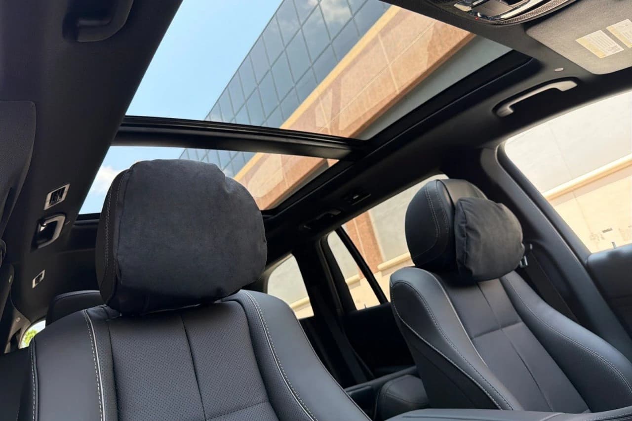 Mercedes-Benz GLS GLS 450 4MATIC SUV 2026 — side view