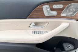 Mercedes-Benz GLS GLS 450 4MATIC SUV 2026 — side view