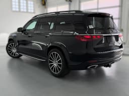 Mercedes-Benz GLS GLS 450 4MATIC SUV 2026 — side view