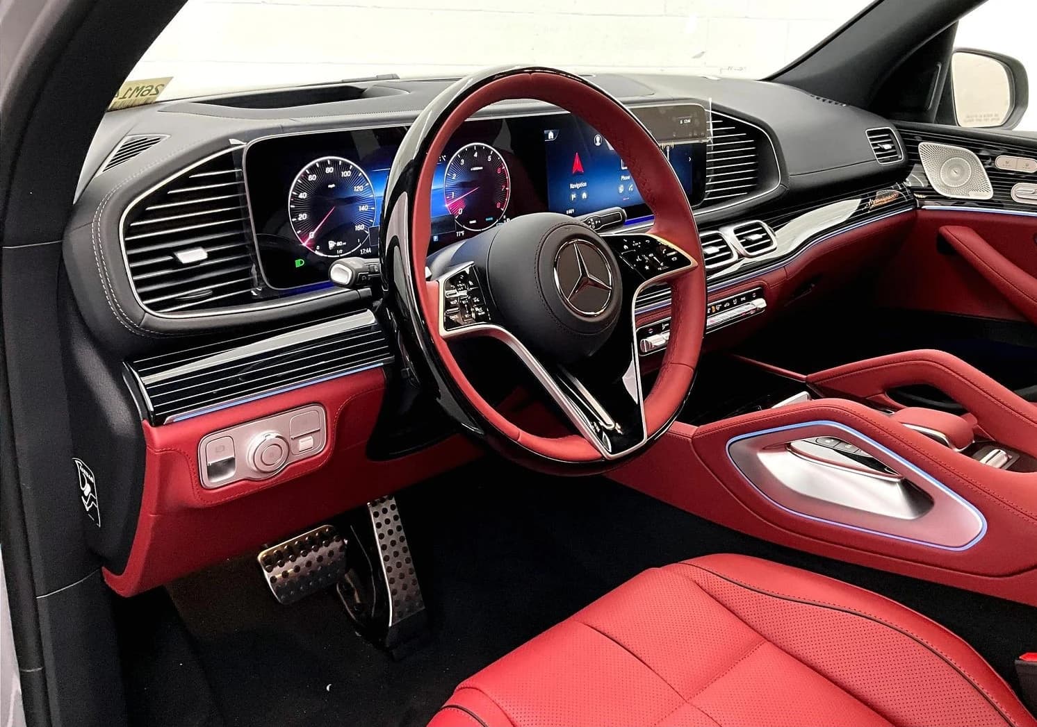 Mercedes-Benz GLS GLS 450 4MATIC SUV 2026 — side view