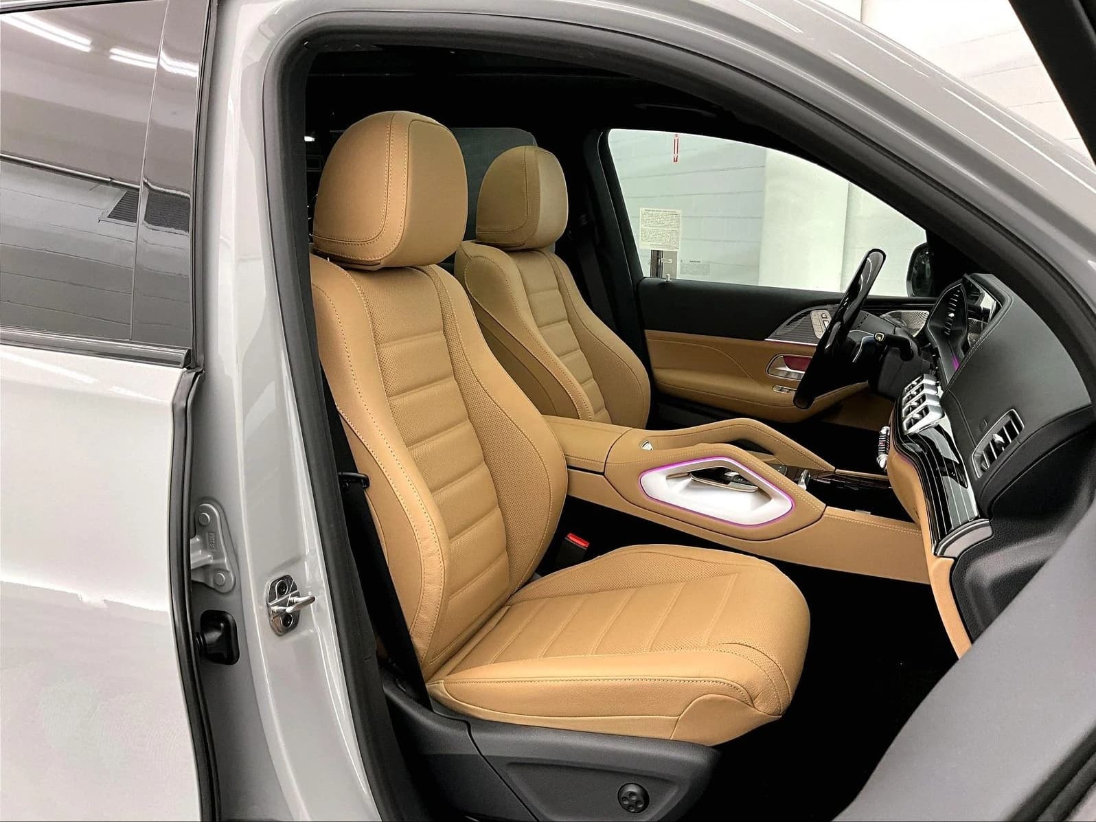 Mercedes-Benz GLS GLS 450 4MATIC SUV 2026 — side view