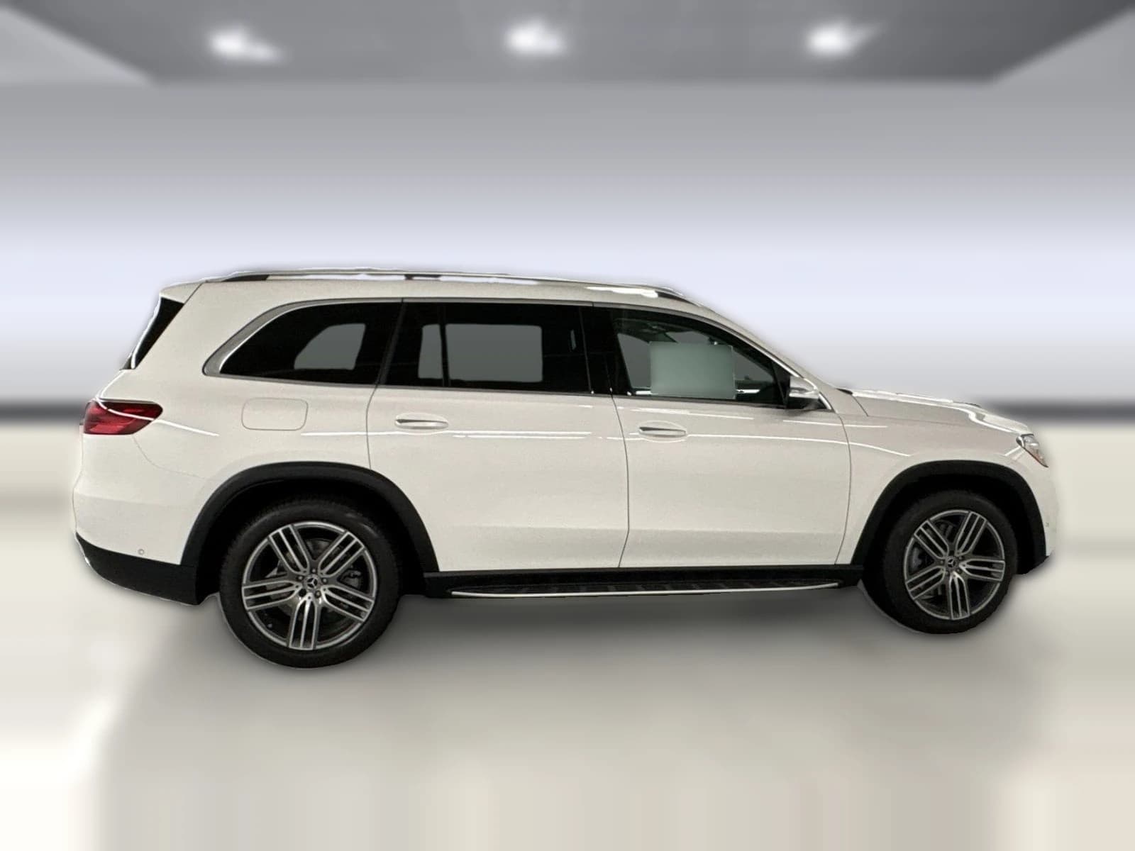 Mercedes-Benz GLS GLS 450 4MATIC SUV 2026 — side view