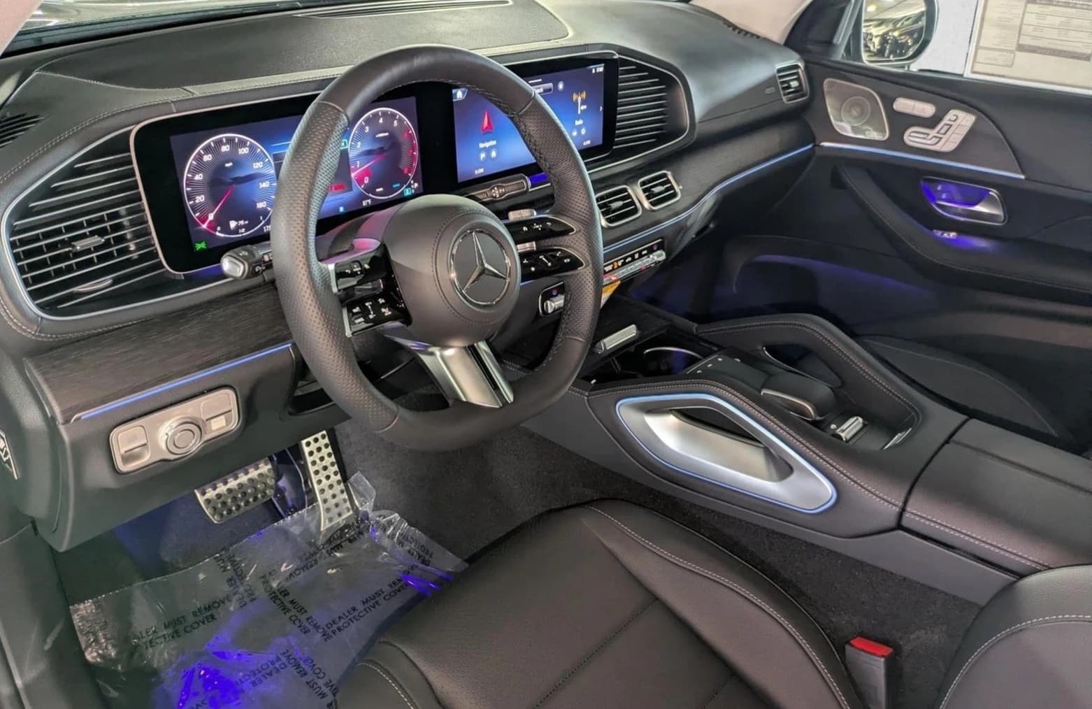Mercedes-Benz GLS GLS 450 4MATIC SUV 2026 — side view