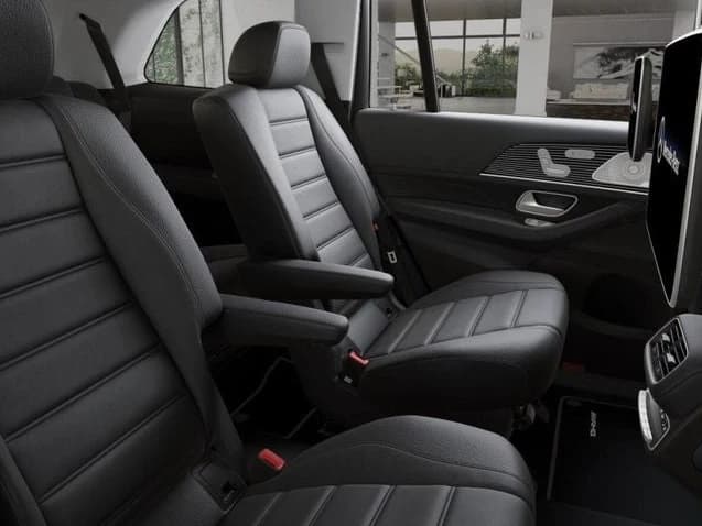 Mercedes-Benz GLS GLS 450 4MATIC SUV 2026 — side view