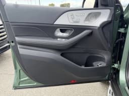 Mercedes-Benz GLS GLS 450 4MATIC SUV 2026 — side view