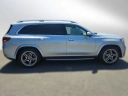 Mercedes-Benz GLS GLS 450 4MATIC SUV 2026 — side view